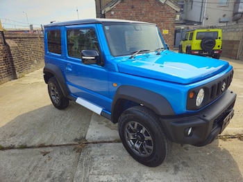 2025 - 1.5 Sierra 4WD, 4 Seats, EURO 6, Brand-New Vehicle, 2 Keys, Heated Seats, L 3-Door