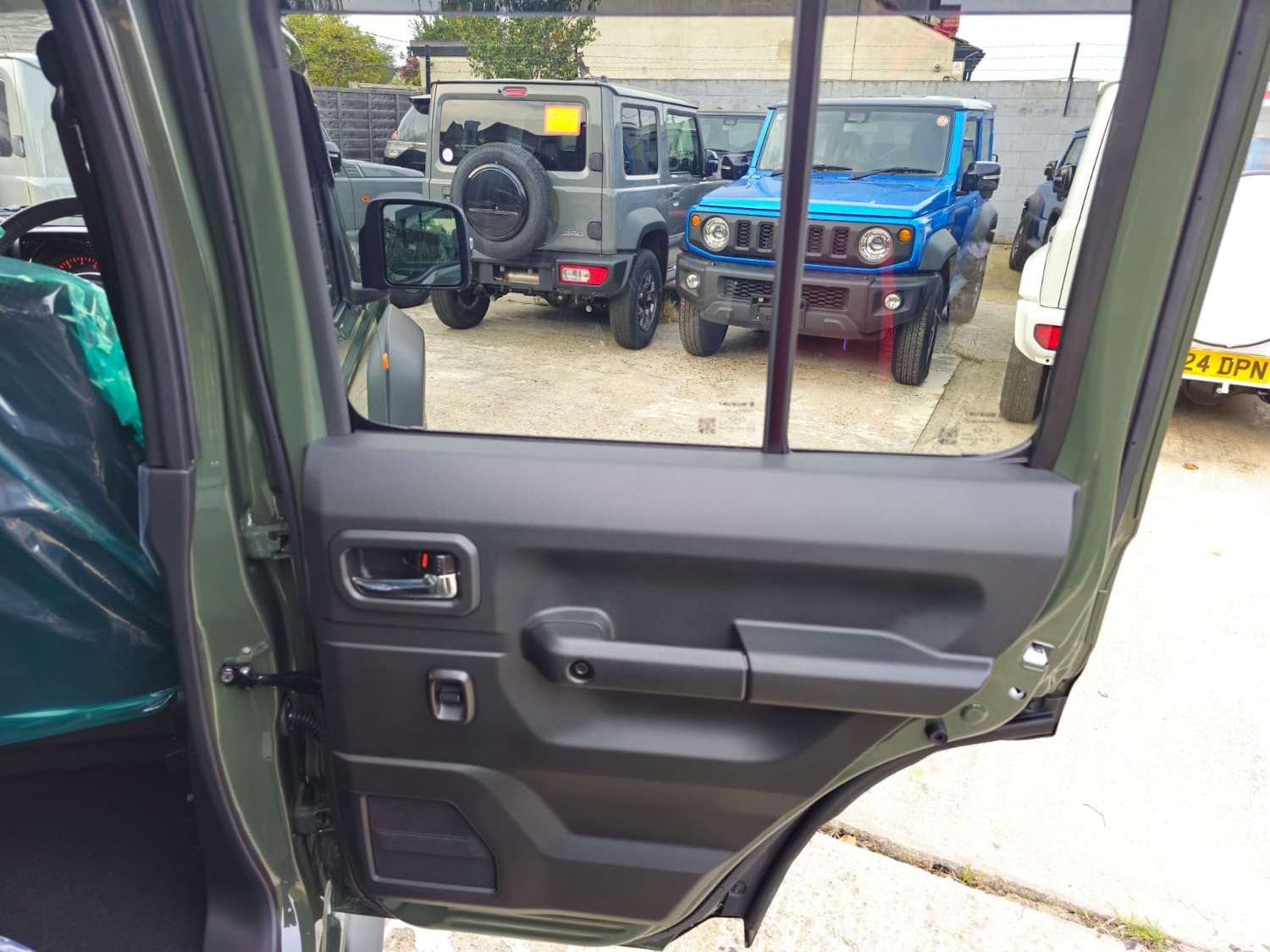 Used Suzuki Jimny 2025 for sale - 75571514: Photo 82