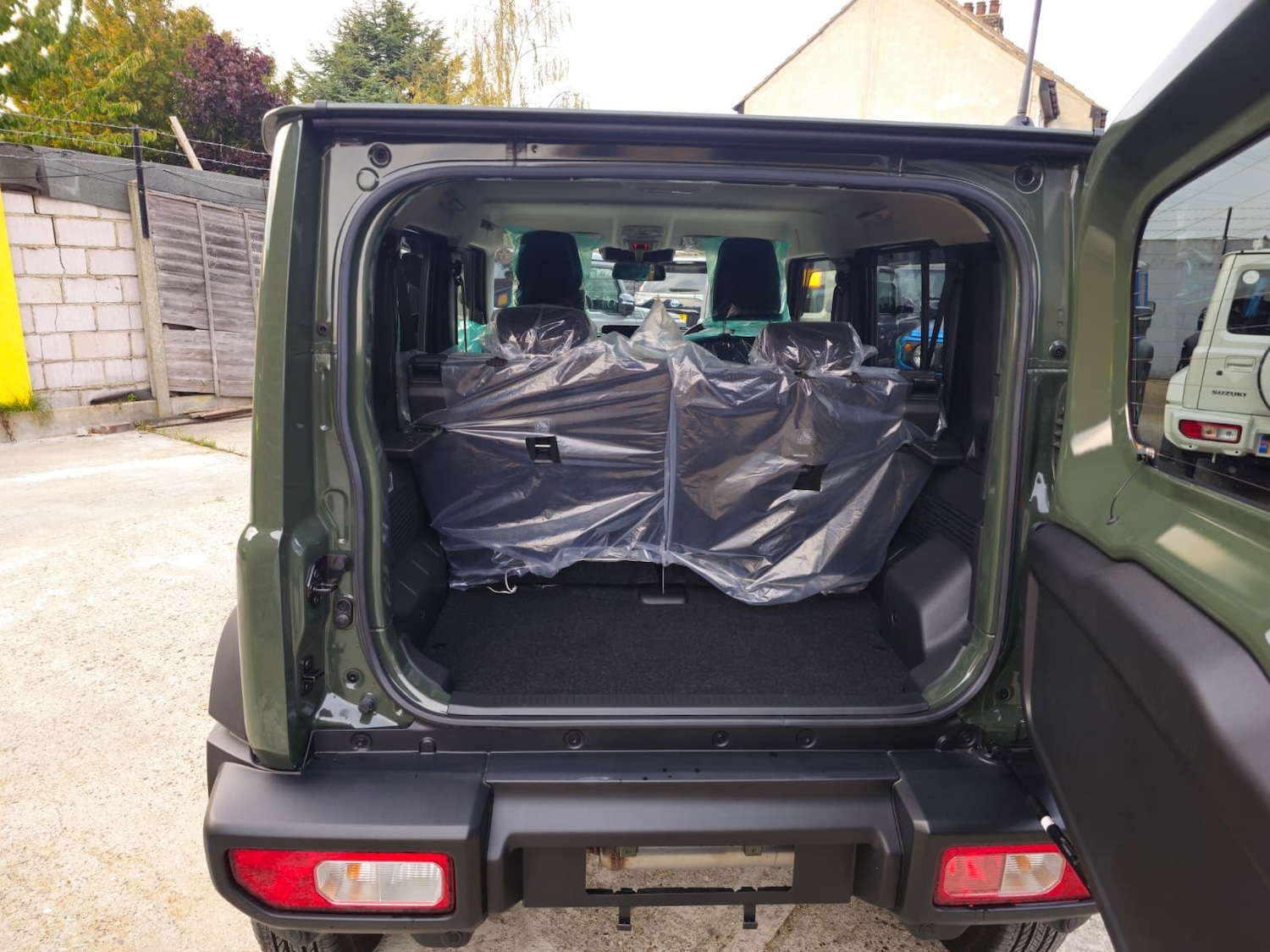 Used Suzuki Jimny 2025 for sale - 75571514: Photo 87