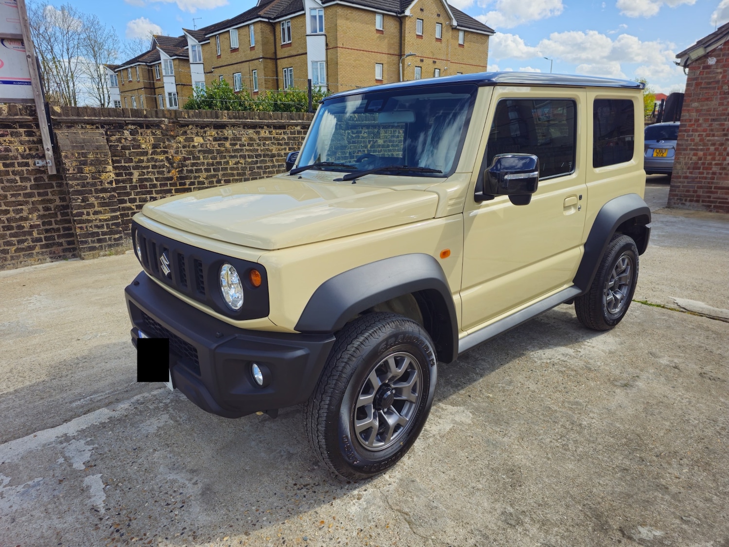 Used Suzuki Jimny 2025 for sale - 76383207: Photo 2