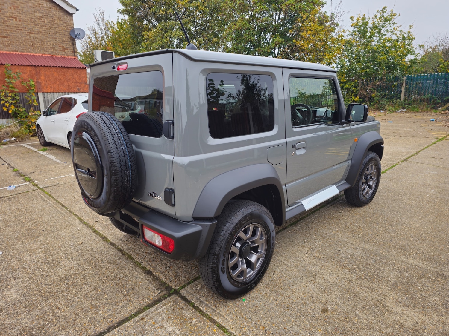 Used Suzuki Jimny 2025 for sale - 76588686: Photo 3