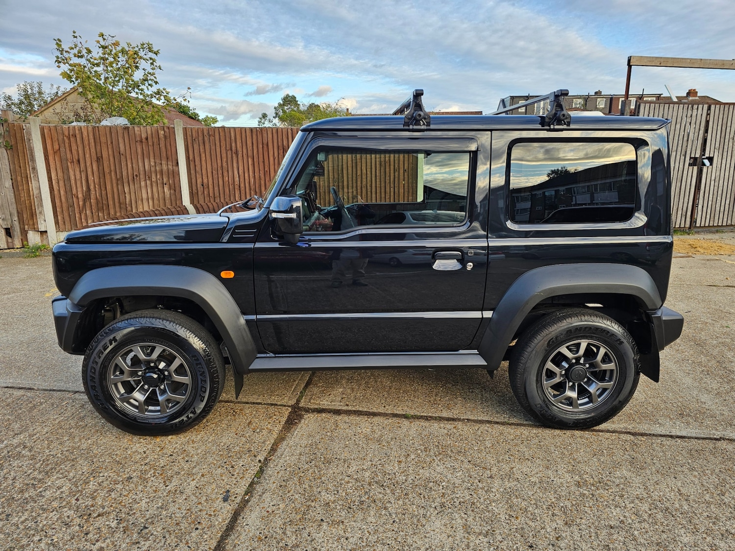 Used Suzuki Jimny 2025 for sale - 76393757: Photo 4