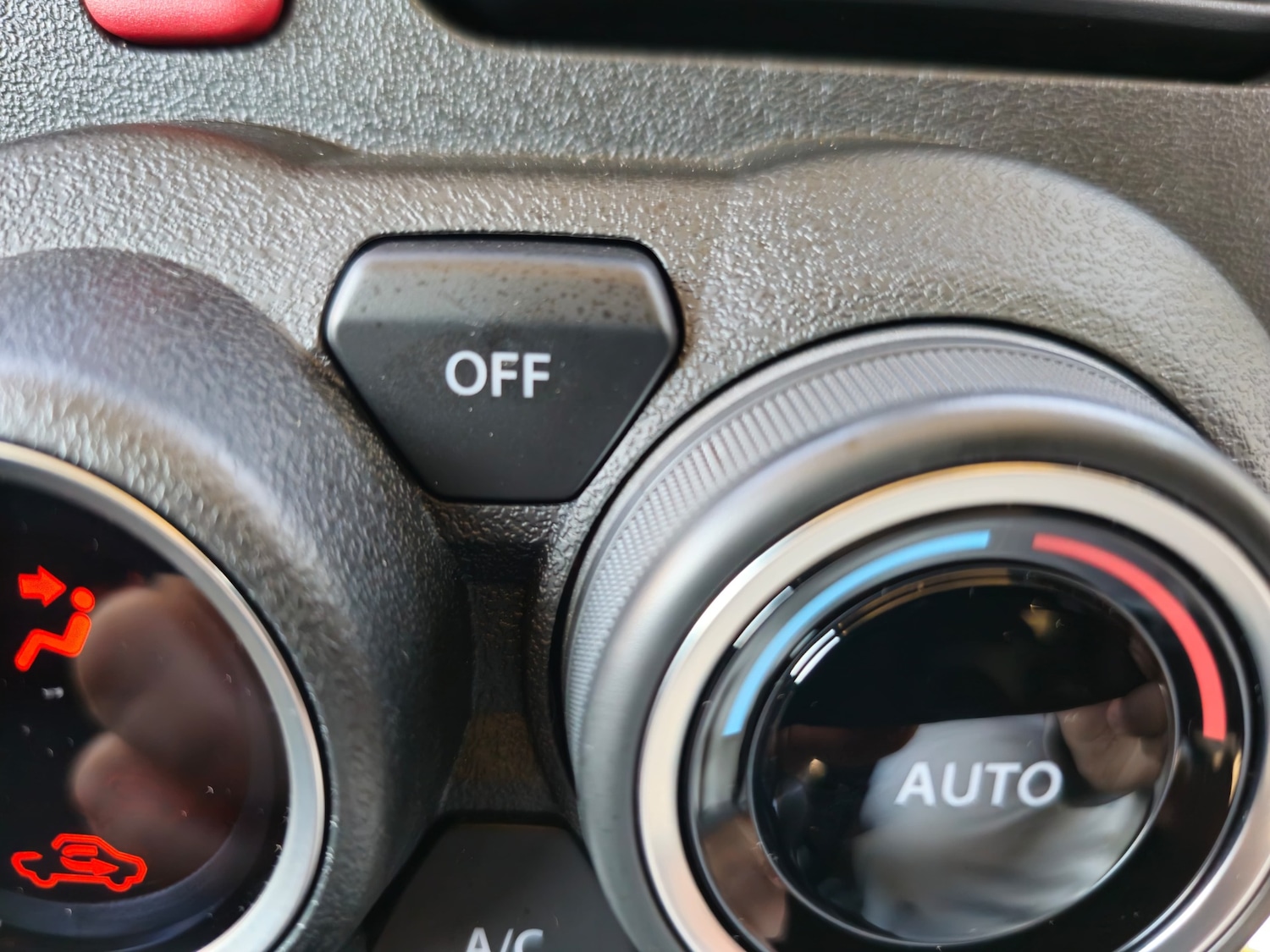 Used Suzuki Jimny 2025 for sale - 76589136: Photo 73