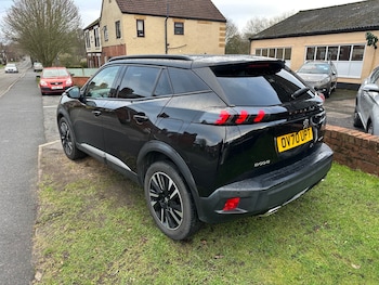 Used Peugeot 2008 2020 for sale - 77245737: Photo