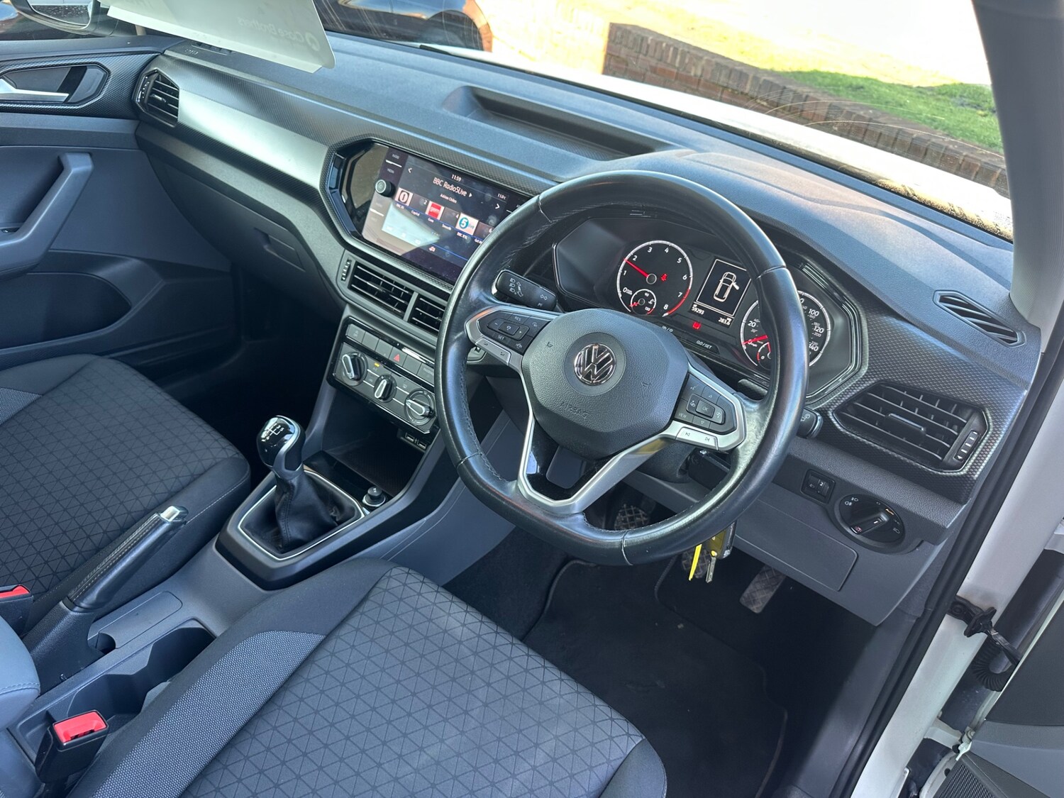 Used Volkswagen T-Cross 2019 for sale - 77759969: Photo 8