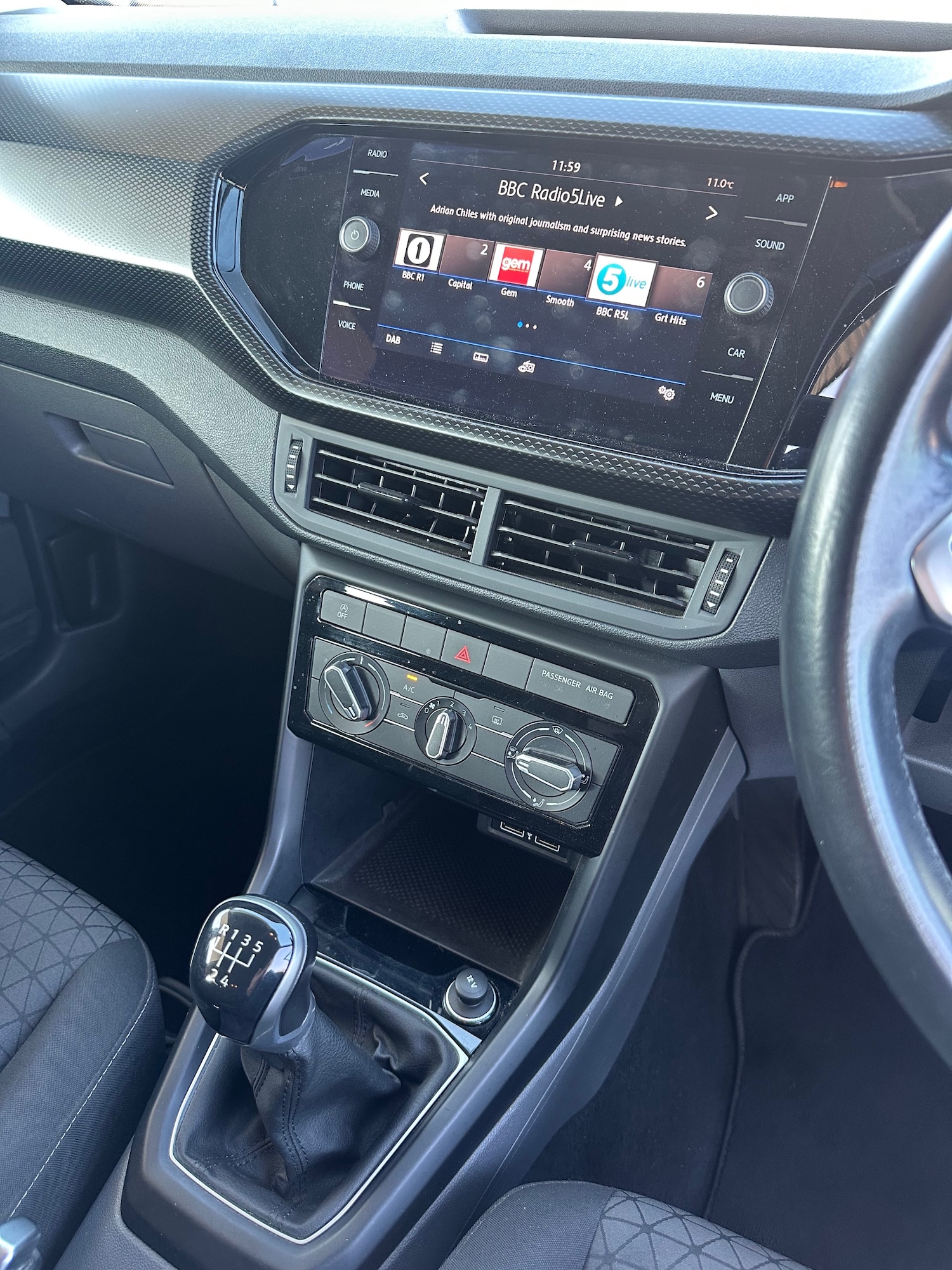 Used Volkswagen T-Cross 2019 for sale - 77759969: Photo 9