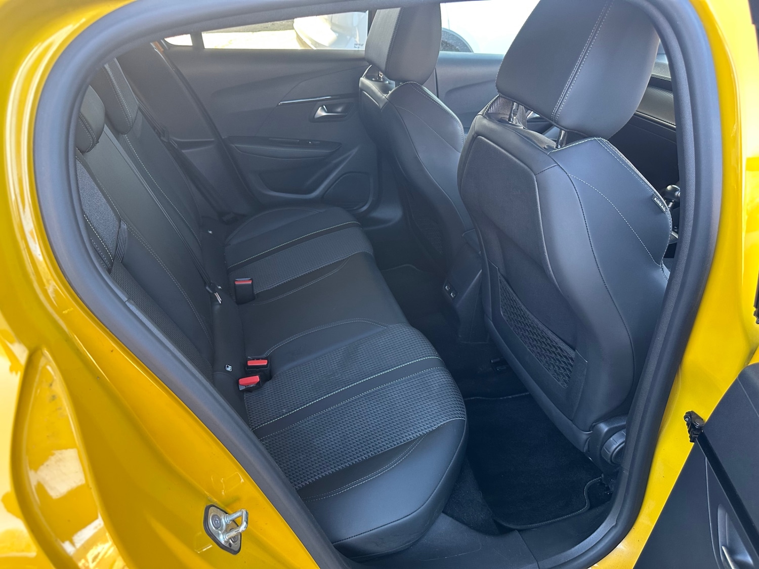 Used Peugeot 208 2020 for sale - 77918789: Photo 8