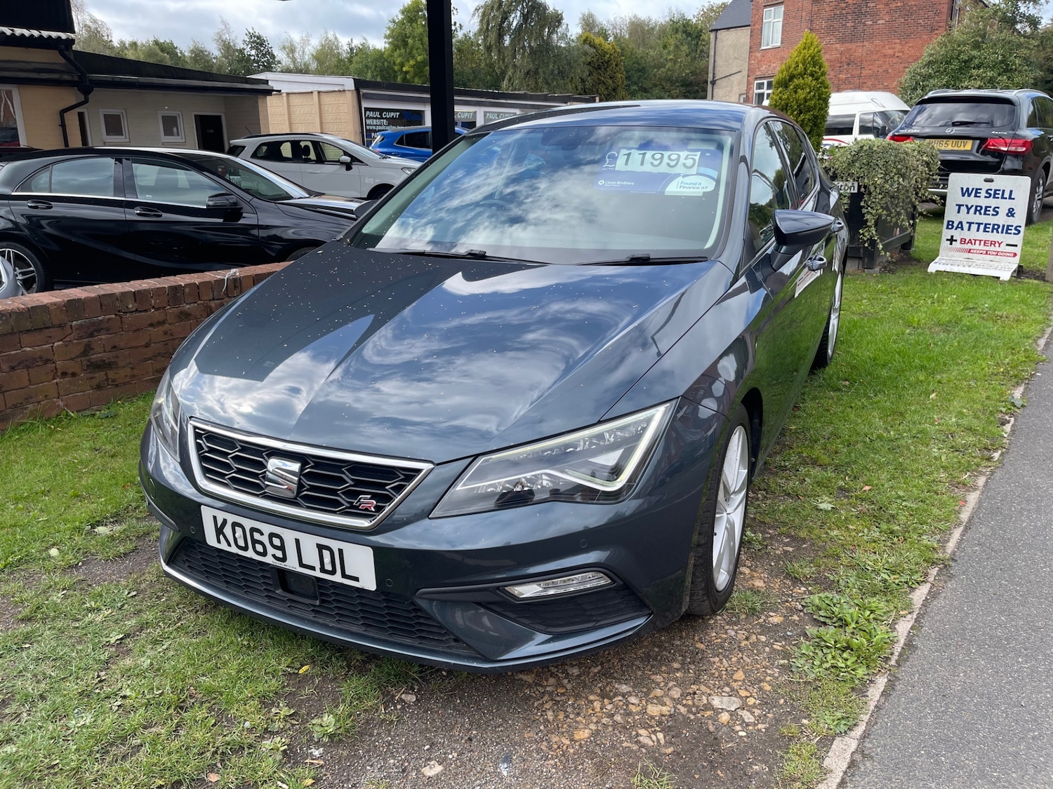 Used SEAT Leon 2020 for sale - 75957310: Photo 1