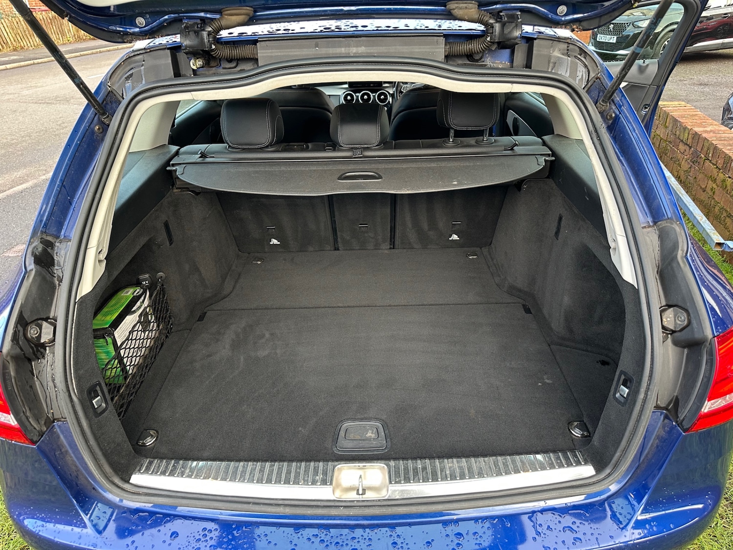 Used Mercedes-Benz C Class 2015 for sale - 77245640: Photo 7