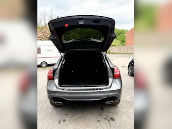 Used Mercedes-Benz GLA 2018 for sale - 78457109: Photo