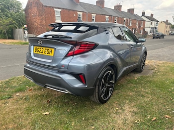 Used Toyota C-HR 2022 for sale - 79283780: Photo