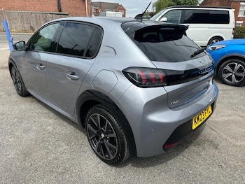 Used Peugeot 208 2023 for sale - 79069046: Photo