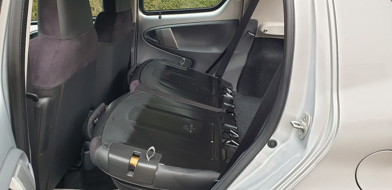 Vehicle 22