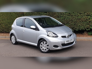 Used Toyota AYGO 2011 for sale - 75679857: Photo