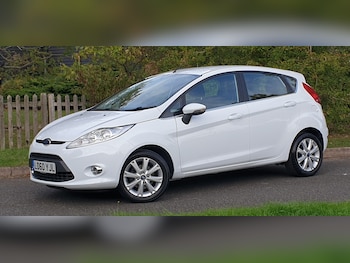 Used Ford Fiesta 2010 for sale - 76063020: Photo