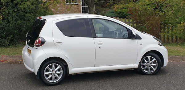 Used Toyota AYGO 2013 for sale - 76011983: Photo 12