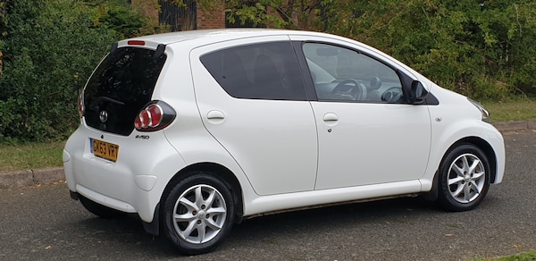 Used Toyota AYGO 2013 for sale - 76011983: Photo 15