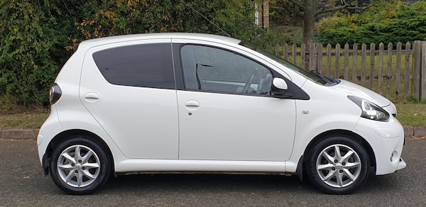 Used Toyota AYGO 2013 for sale - 76011983: Photo 16