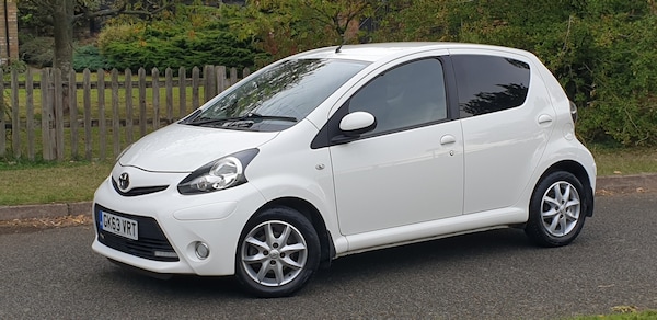 Used Toyota AYGO 2013 for sale - 76011983: Photo 1