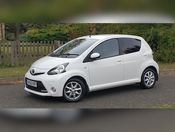 Toyota - AYGO