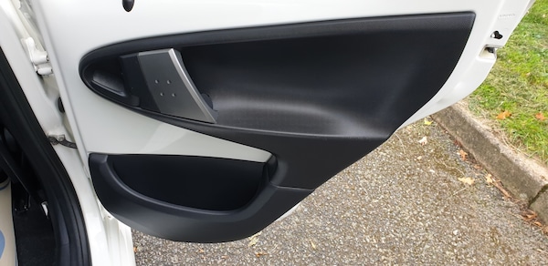 Used Toyota AYGO 2013 for sale - 76011983: Photo 32