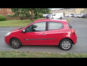 Used Renault Clio 2010 for sale - 74840229: Photo