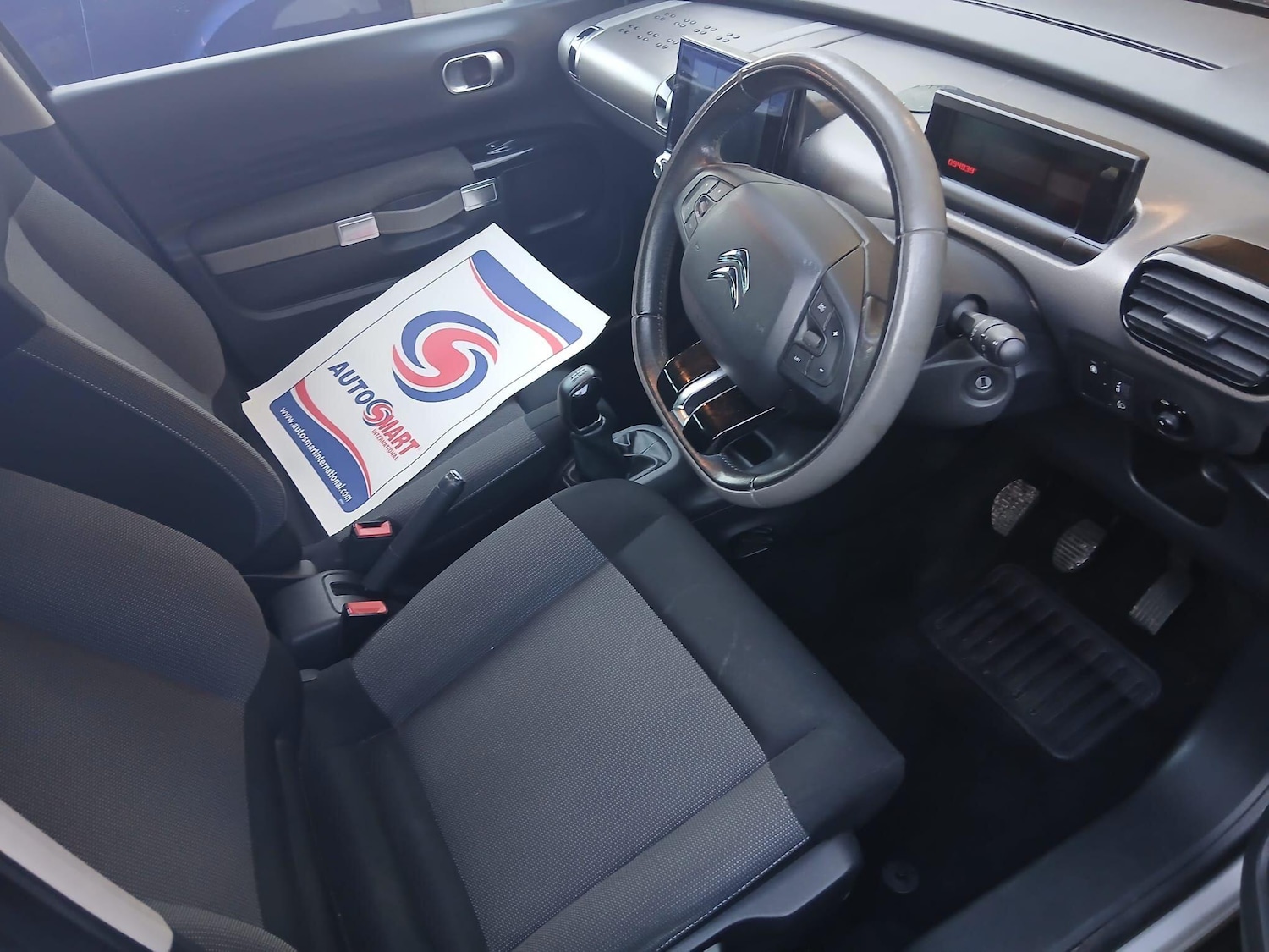 Used Citroen C4 Cactus 2015 for sale - 76913881: Photo 12