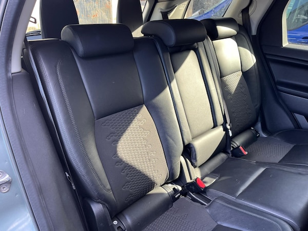 Used Land Rover Discovery Sport 2016 for sale - 76189284: Photo 25