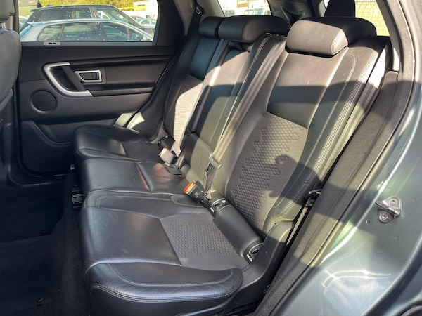 Used Land Rover Discovery Sport 2016 for sale - 76189284: Photo 29
