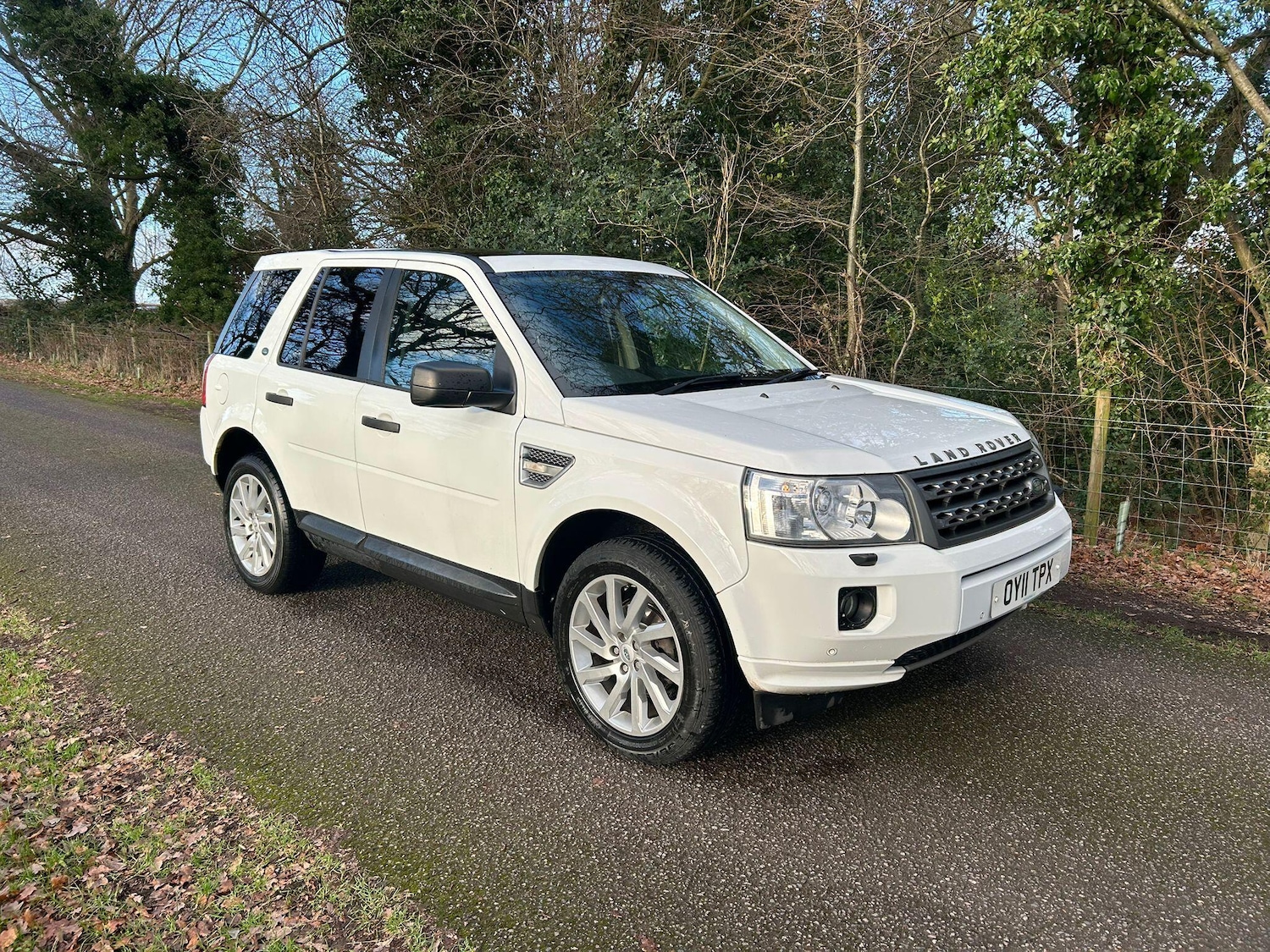 Used Land Rover Freelander 2011 for sale - 77015408: Photo 2
