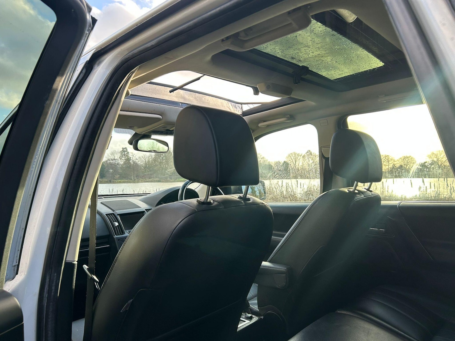 Used Land Rover Freelander 2011 for sale - 77015408: Photo 30