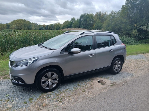 Used Peugeot 2008 2018 for sale - 76201022: Photo 12