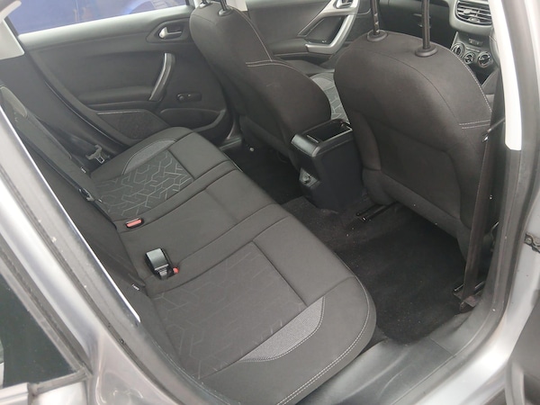 Used Peugeot 2008 2018 for sale - 76201022: Photo 19