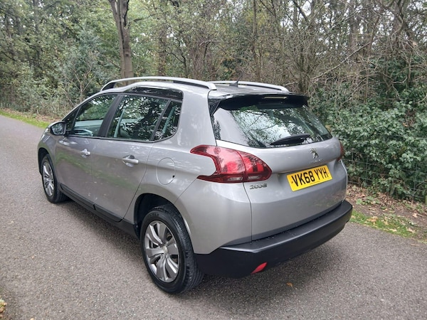 Used Peugeot 2008 2018 for sale - 76201022: Photo 4