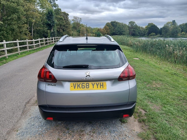 Used Peugeot 2008 2018 for sale - 76201022: Photo 8