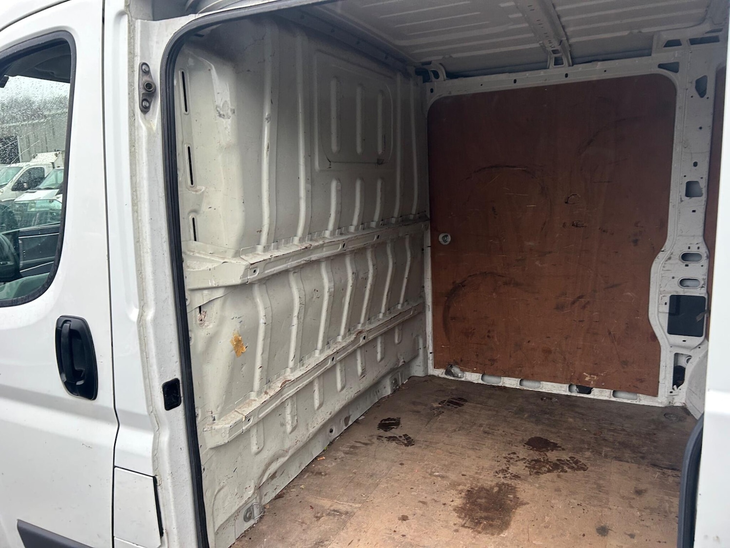 Used Peugeot Boxer 2011 for sale - 77468420: Photo 24