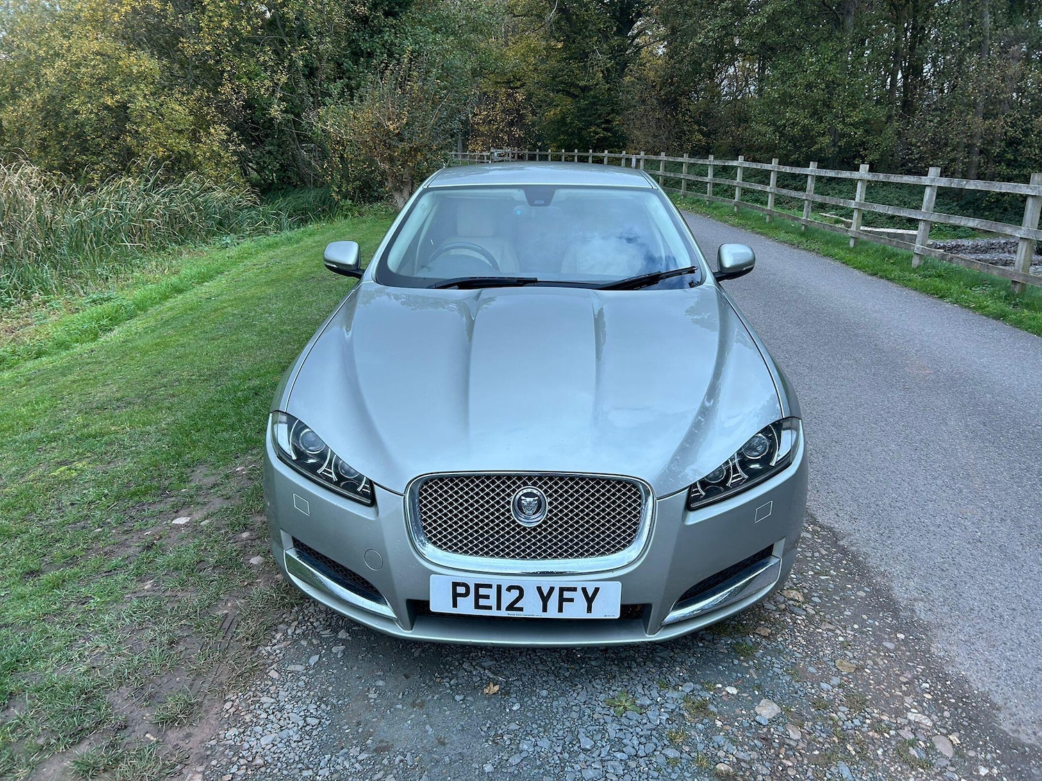Used Jaguar XF 2012 for sale - 76511790: Photo 14