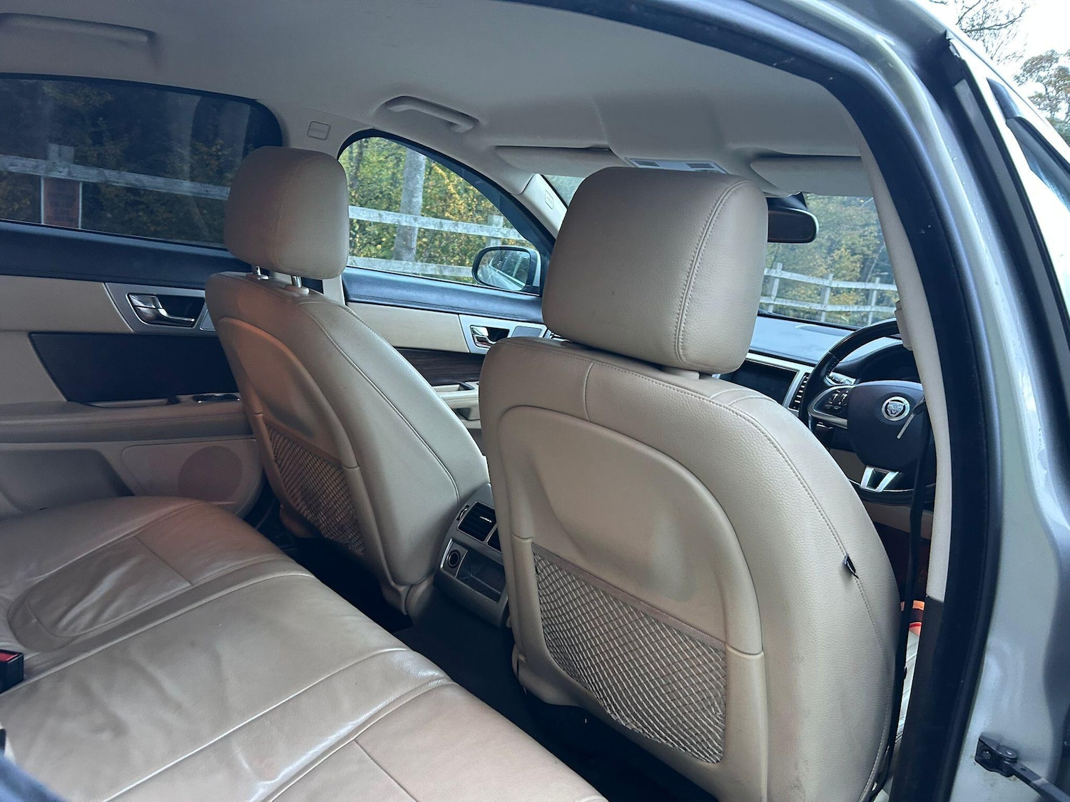 Used Jaguar XF 2012 for sale - 76511790: Photo 26