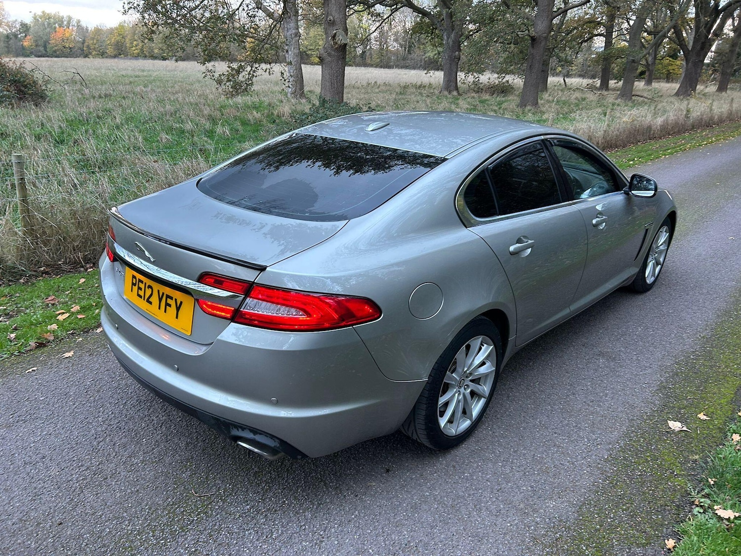 Used Jaguar XF 2012 for sale - 76511790: Photo 8