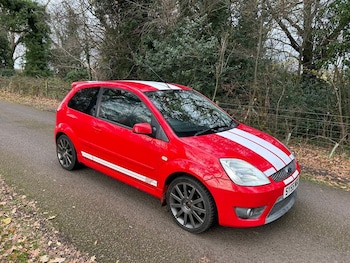 2005 (55) - 2.0 ST 3dr