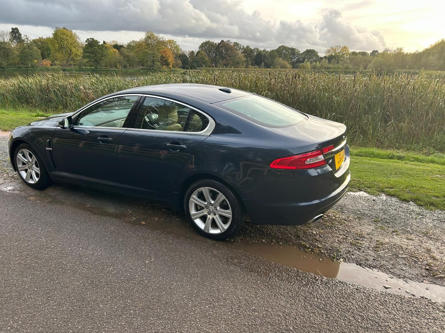 Used Jaguar XF 2011 for sale - 76409202: Photo 19