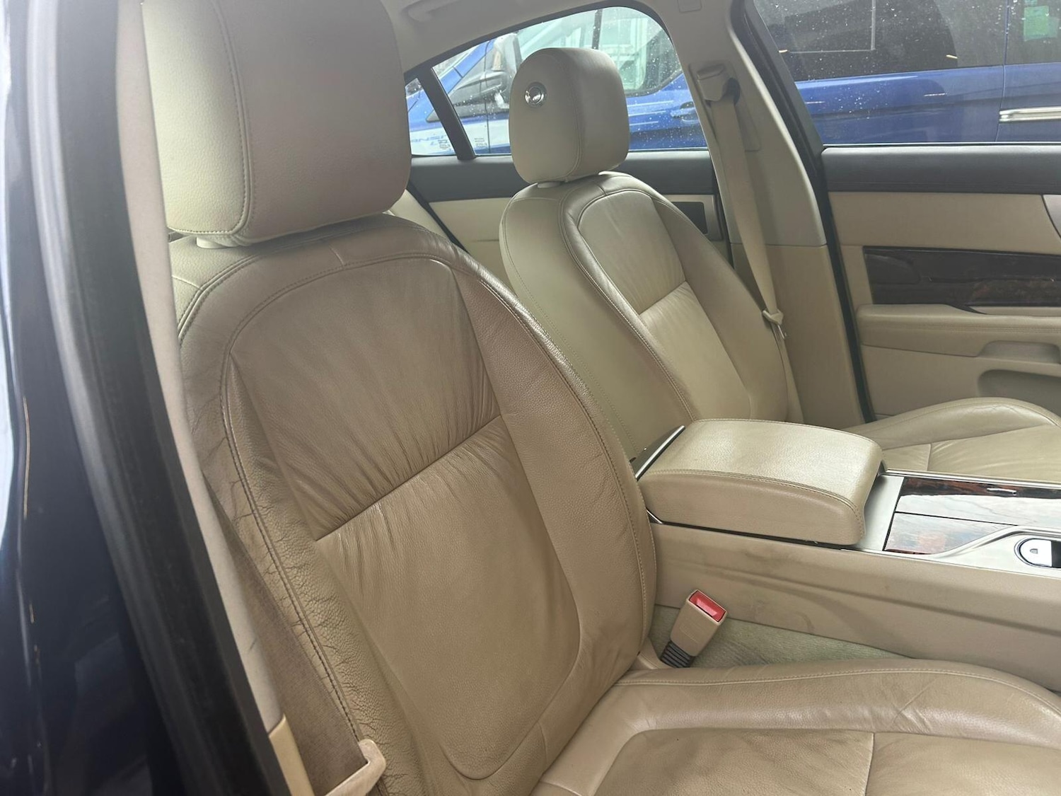 Used Jaguar XF 2011 for sale - 76409202: Photo 26