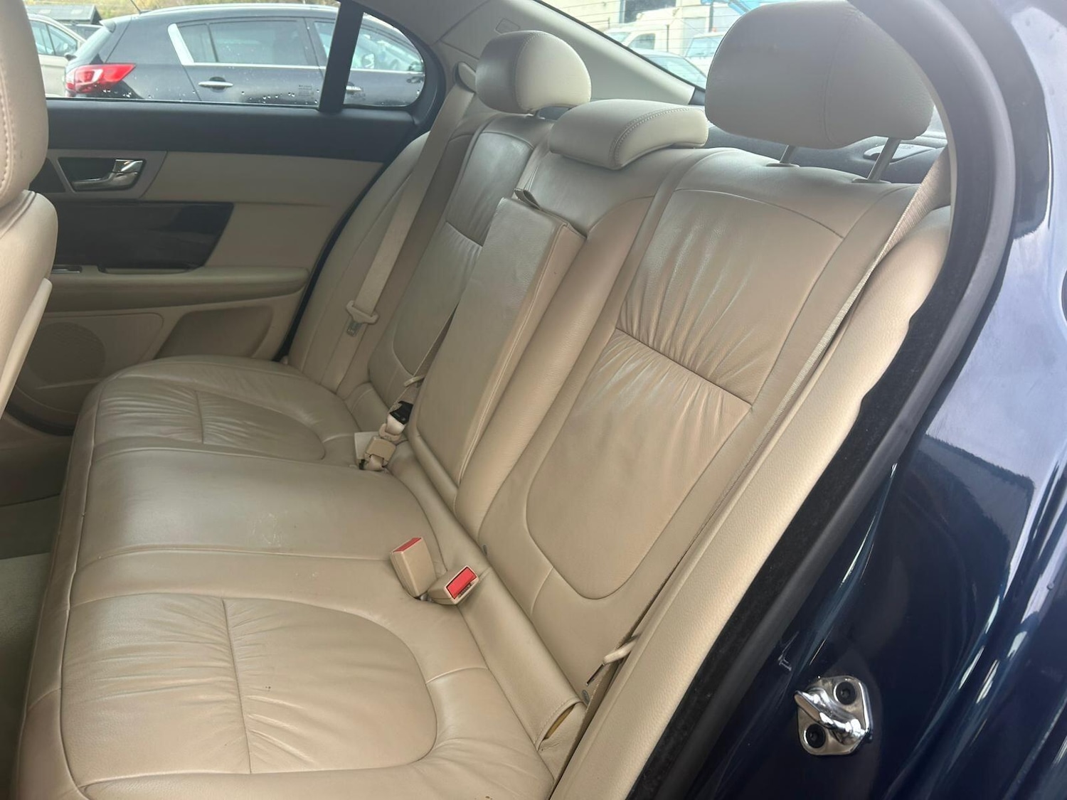 Used Jaguar XF 2011 for sale - 76409202: Photo 28