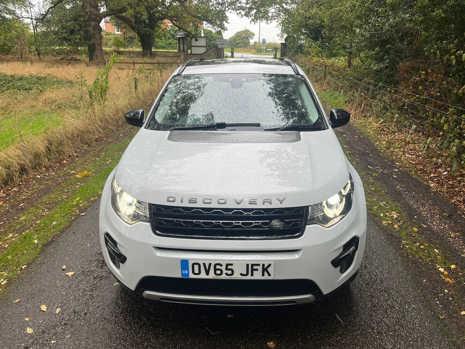 Used Land Rover Discovery Sport 2015 for sale - 76166406: Photo 6