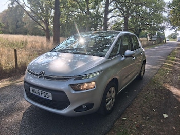 Used Citroen C4 Picasso 2015 for sale - 75601588: Photo