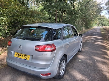 Used Citroen C4 Picasso 2015 for sale - 75601588: Photo