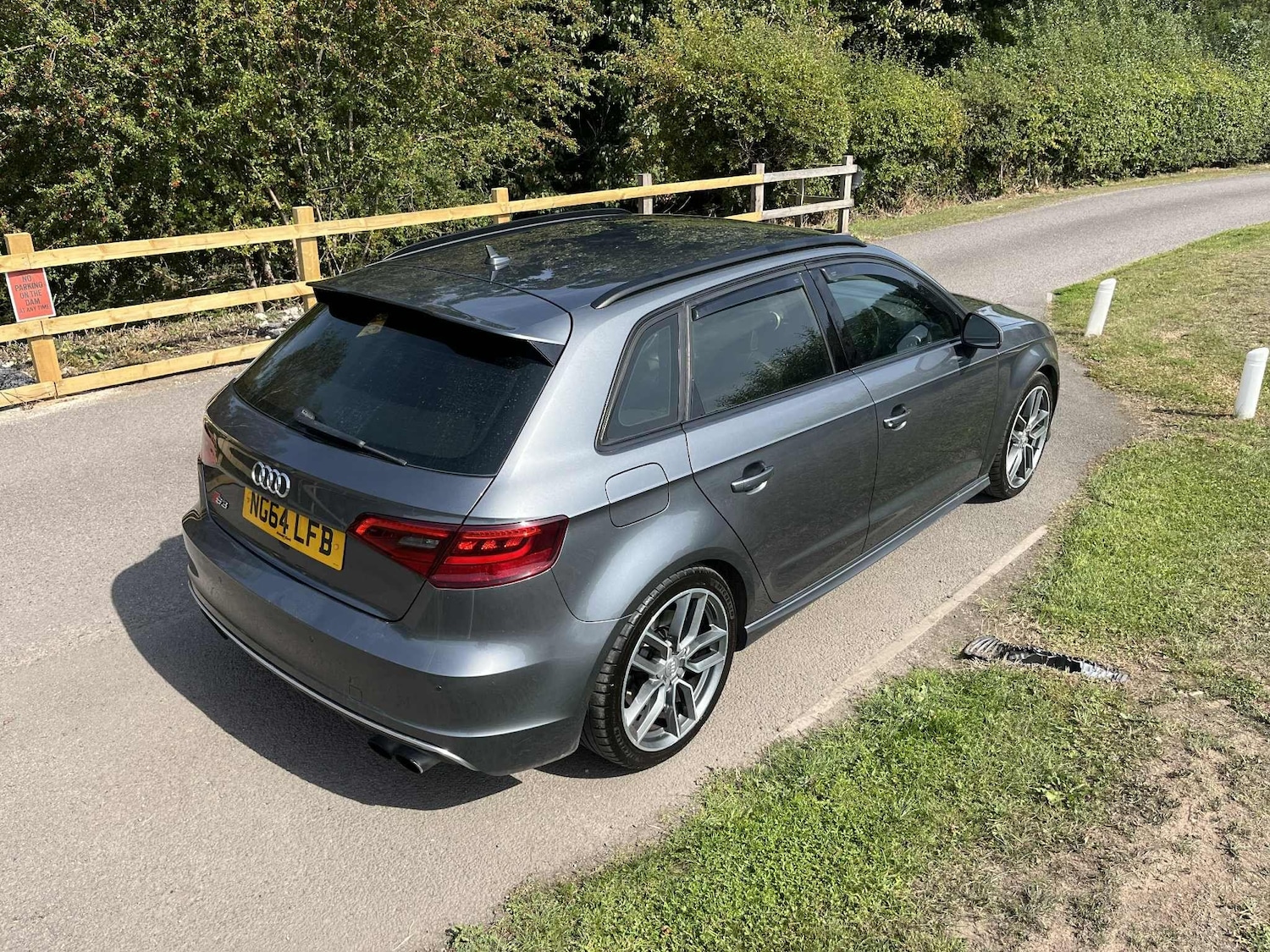 Vehicle 22