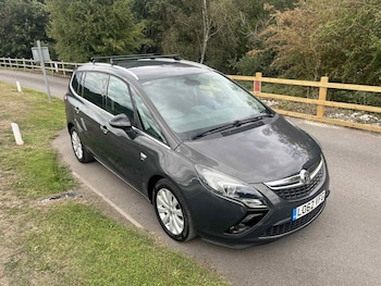 Used Vauxhall Zafira Tourer 2013 for sale - 75588320: Photo