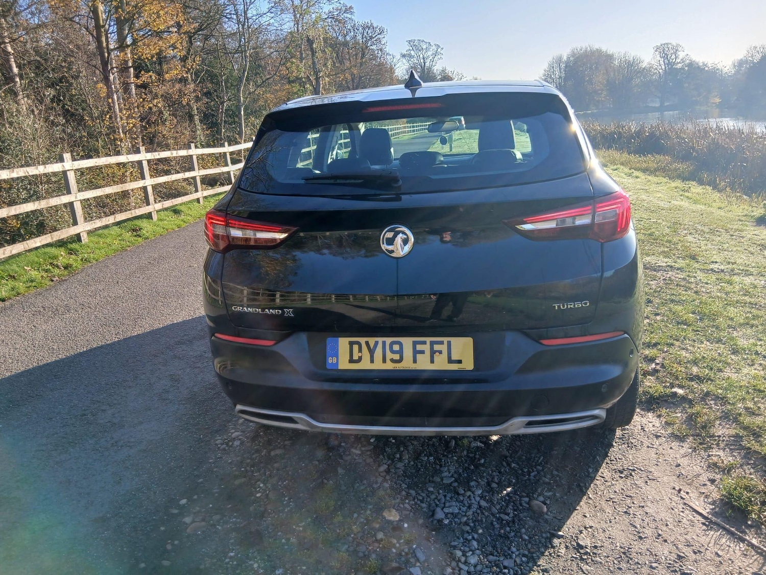 Used Vauxhall Grandland X 2019 for sale - 76801507: Photo 2