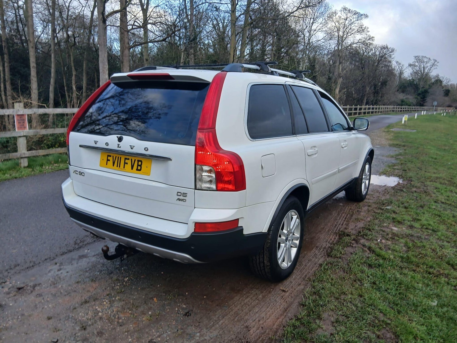 Used Volvo XC90 2011 for sale - 77131123: Photo 12